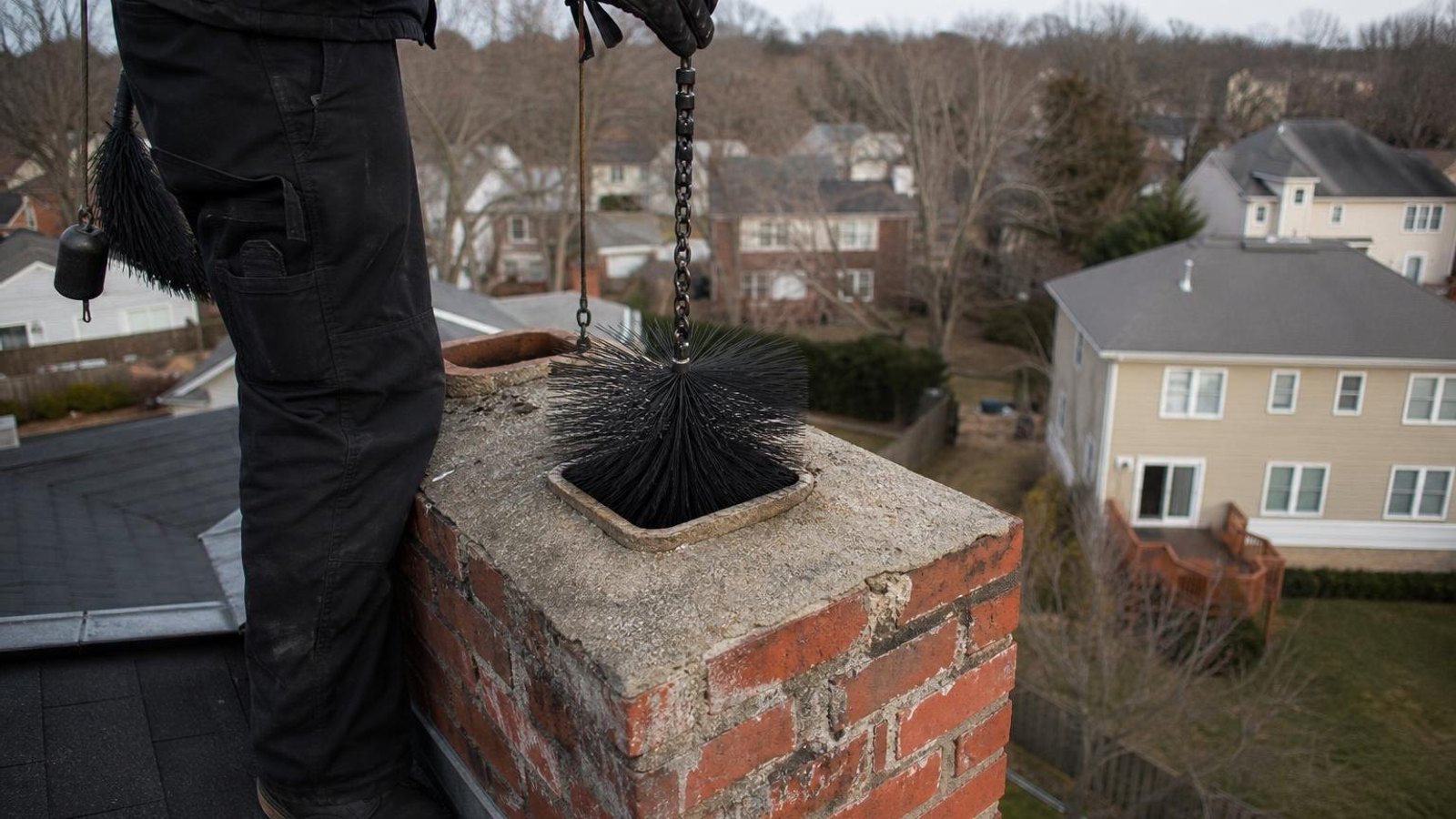 Local chimney sweep & inspection for Richmond homes